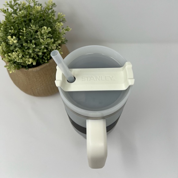 Stanley Adventure Quencher Travel Tumbler - 40oz - Picture 5 of 6